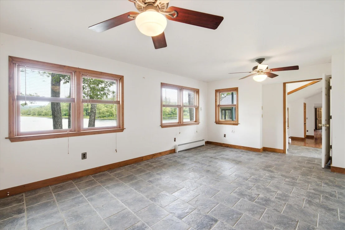 Photo of 411 Bay