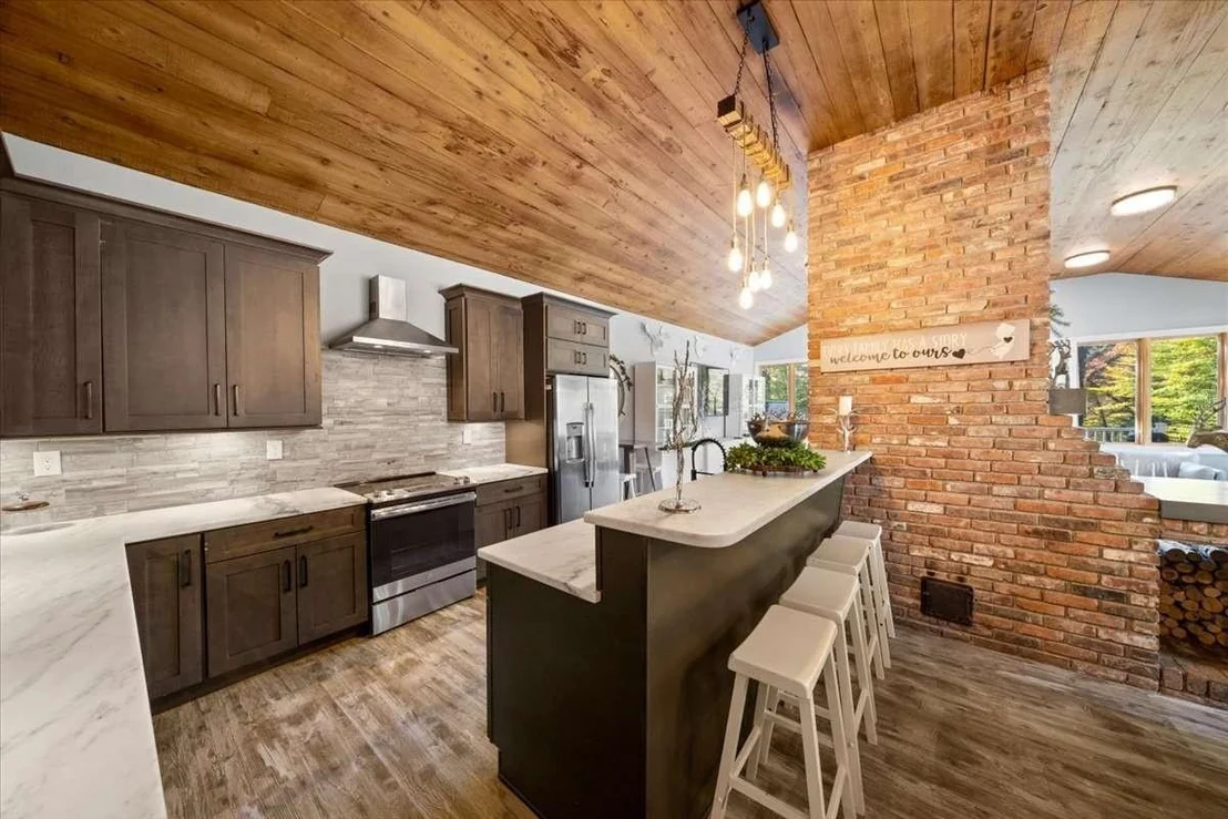 Photo of 34 Mountain View
