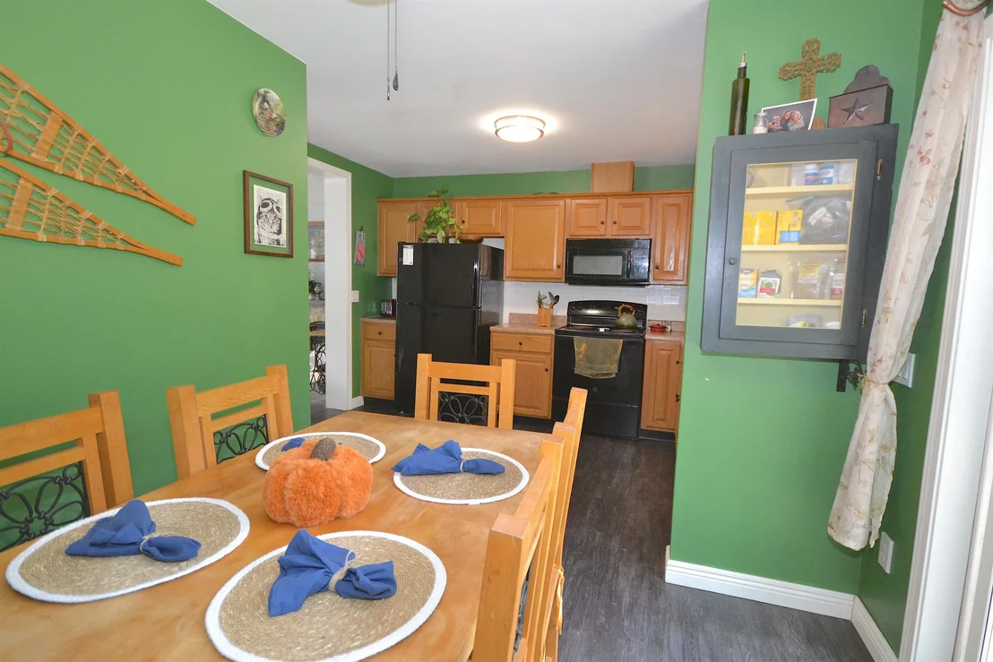 Photo of 115 Weona