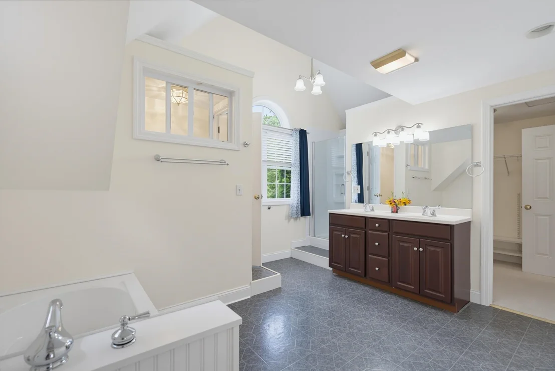 Photo of 35 Pleasant