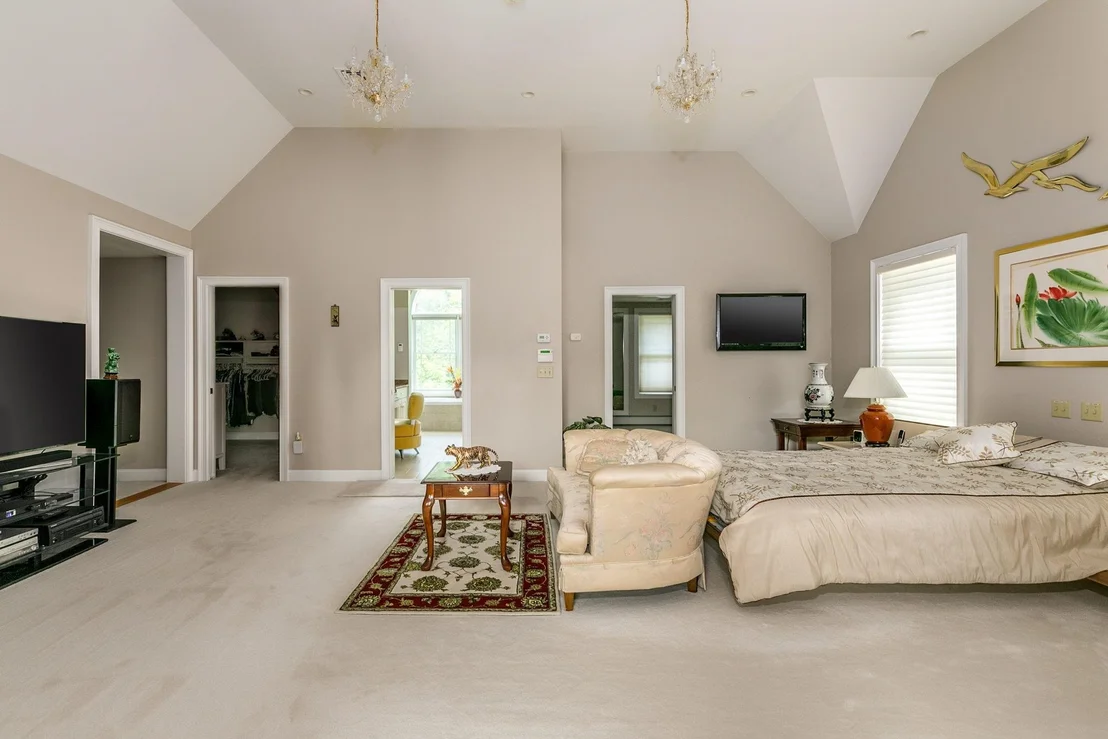 Photo of 6 Boutilier