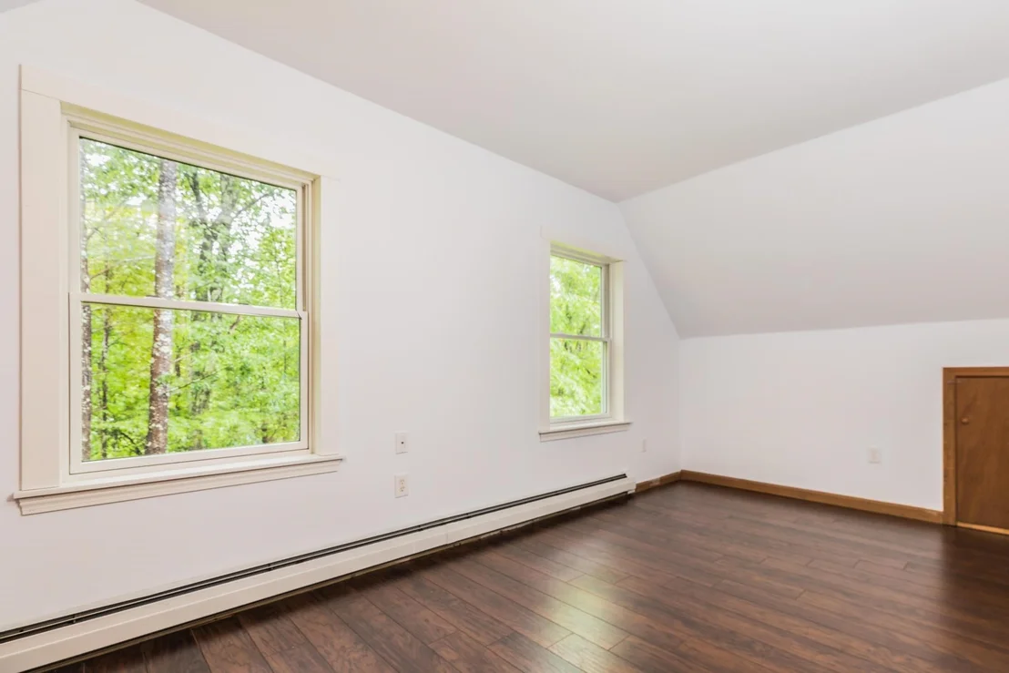 Photo of 19 Glen Hill