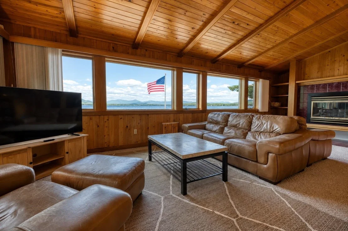 Photo of 52 Long Sands