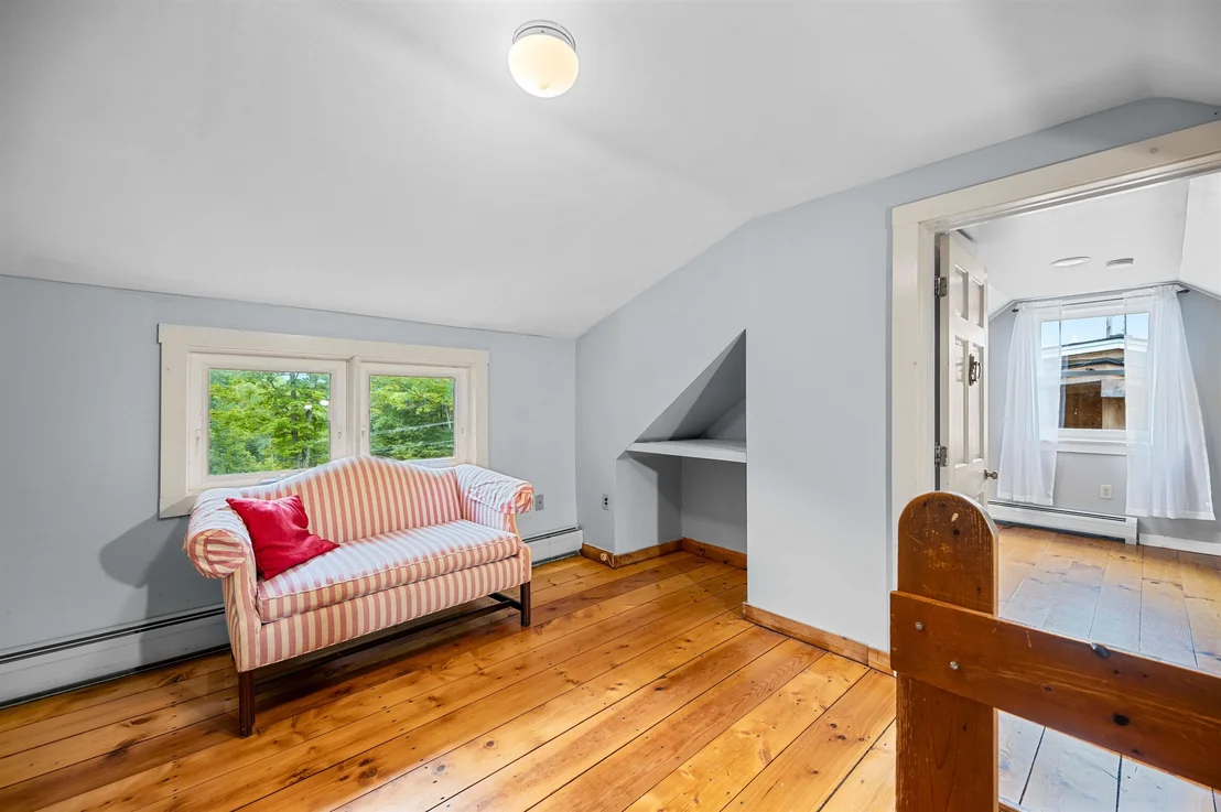 Photo of 520 Collar Hill