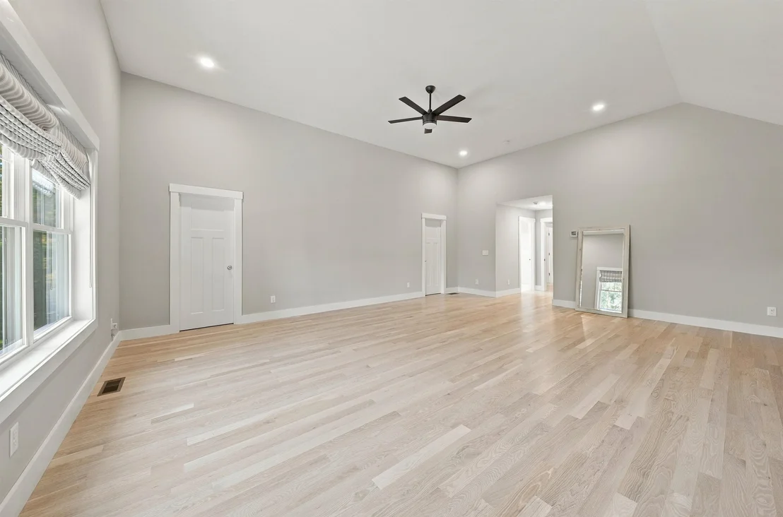 Photo of 141 Londonderry