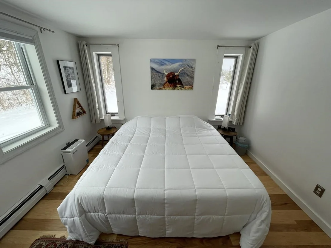 Photo of 2882 Perley