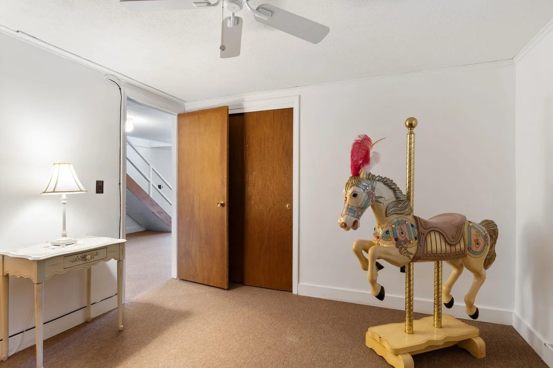 Photo of 276 Varney