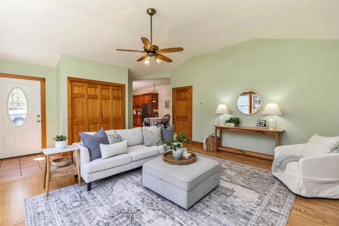 Photo of 78 Meadowcrest