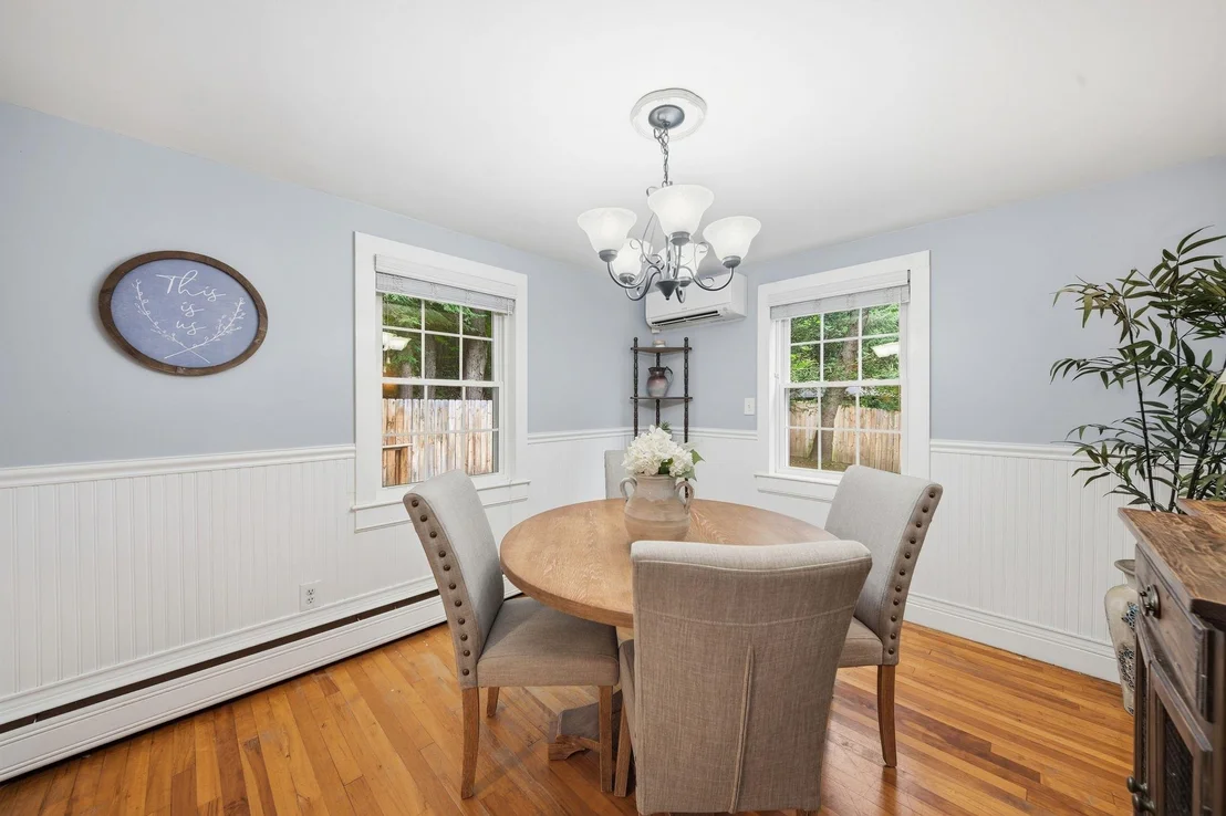 Photo of 18 Maple