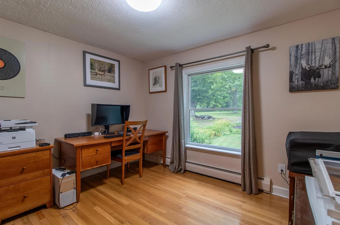 Photo of 388 Dolloff Pond