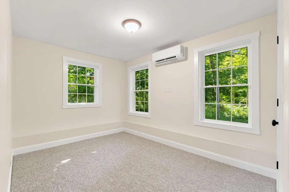 Photo of 15 Bartlett