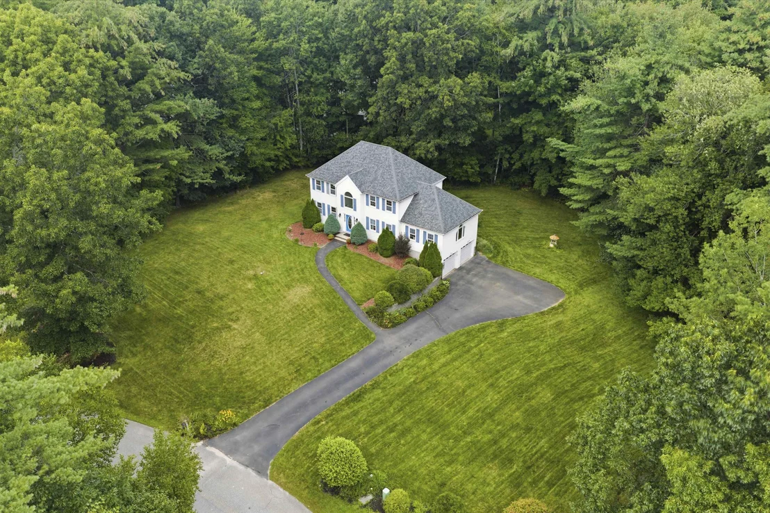 Photo of 9 Alexandra