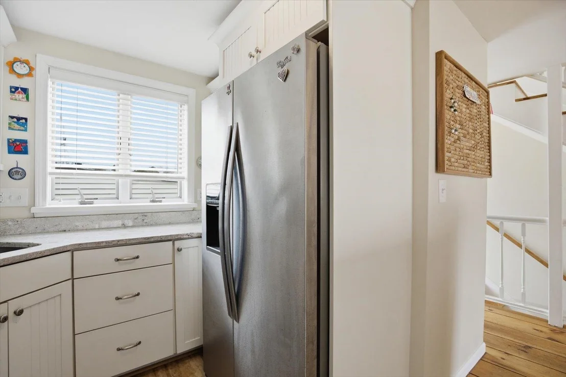 Photo of Unit 8 at 989 Ocean
