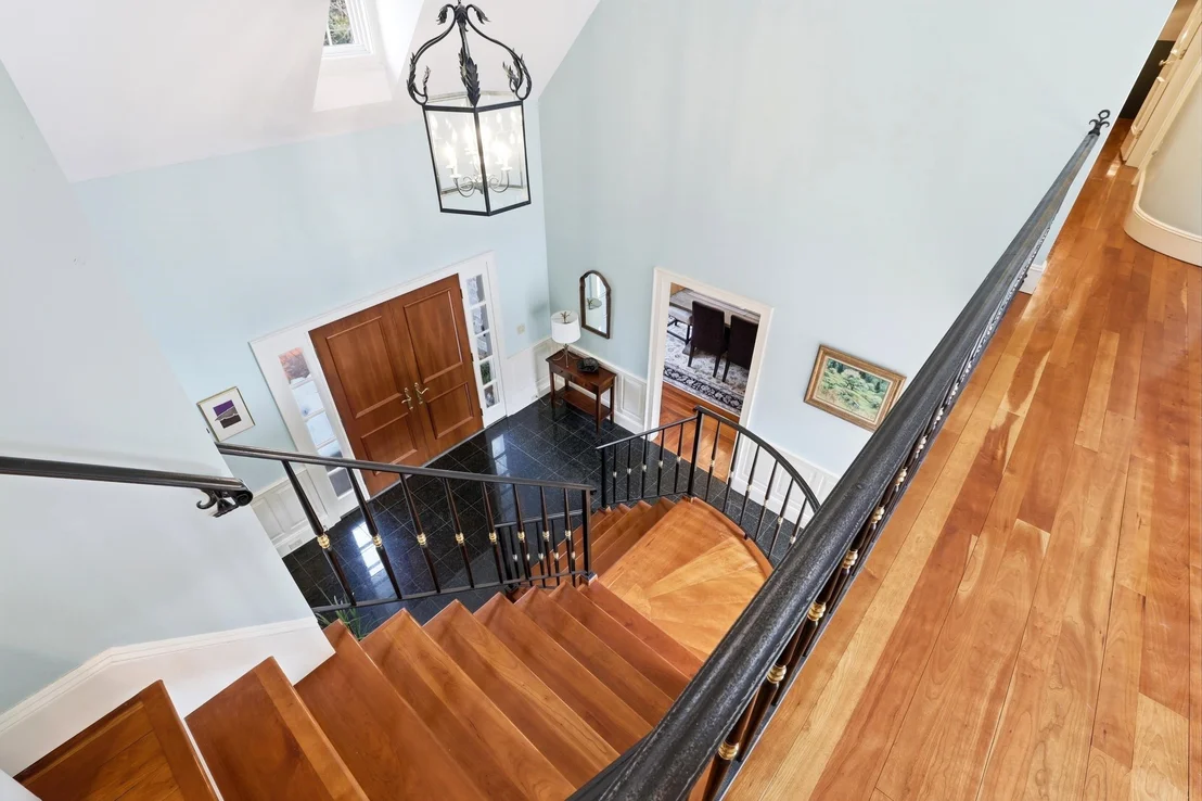 Photo of 63 Ridge