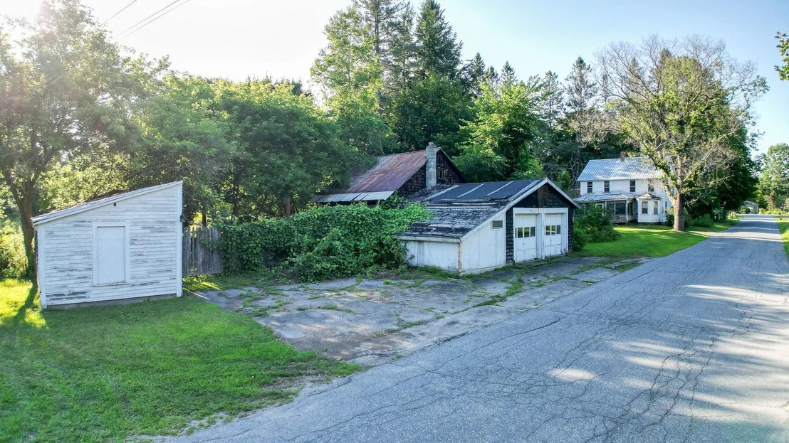 Photo of 10 Hayward