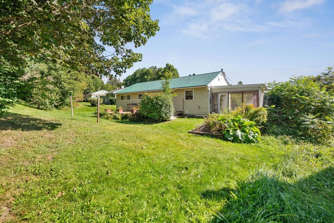 Photo of 12 Grandview