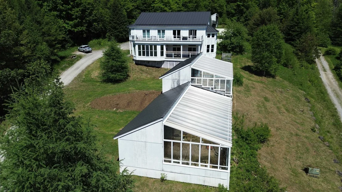 Photo of 3173 Brook