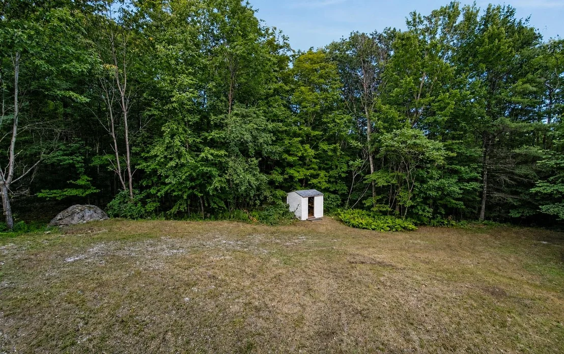 Photo of 7 Ezra Stone