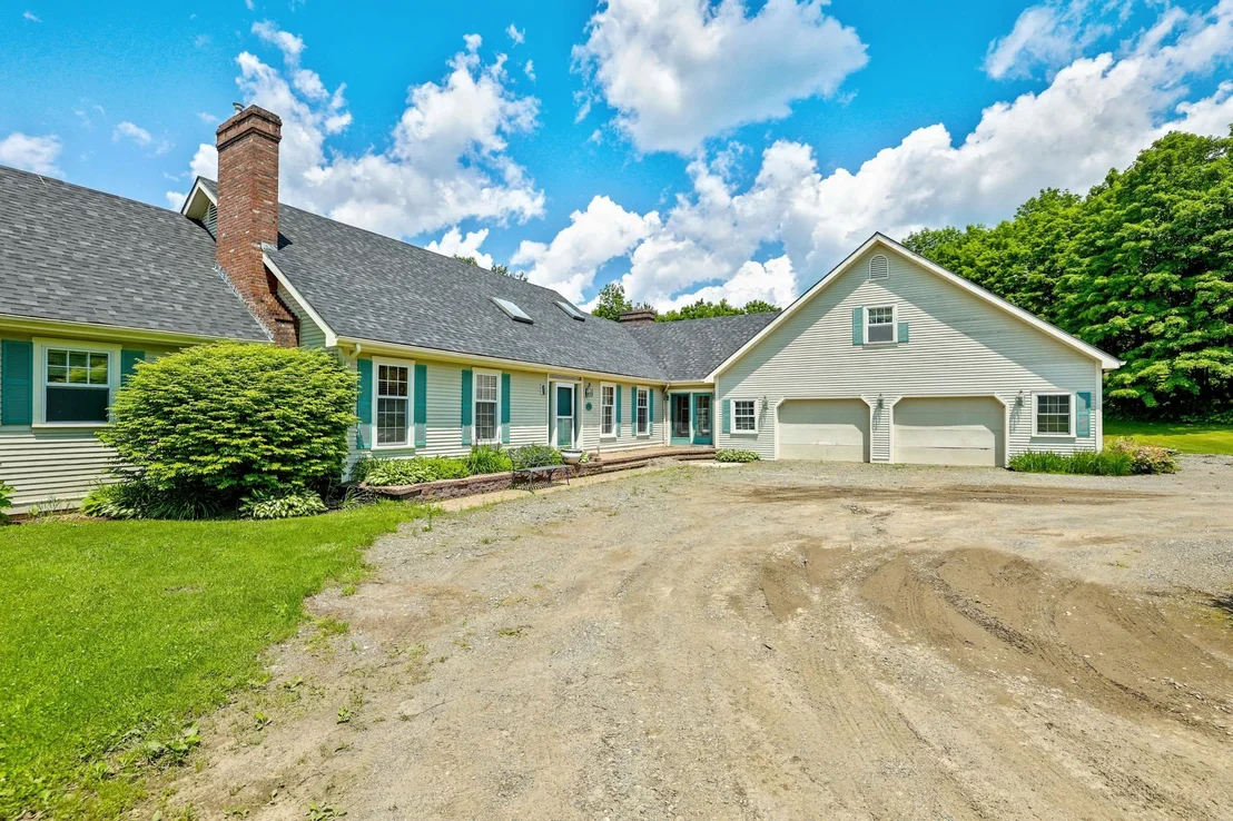 Photo of 535 Willey