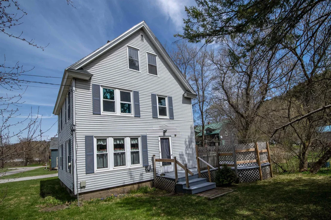 Photo of 98 Circle