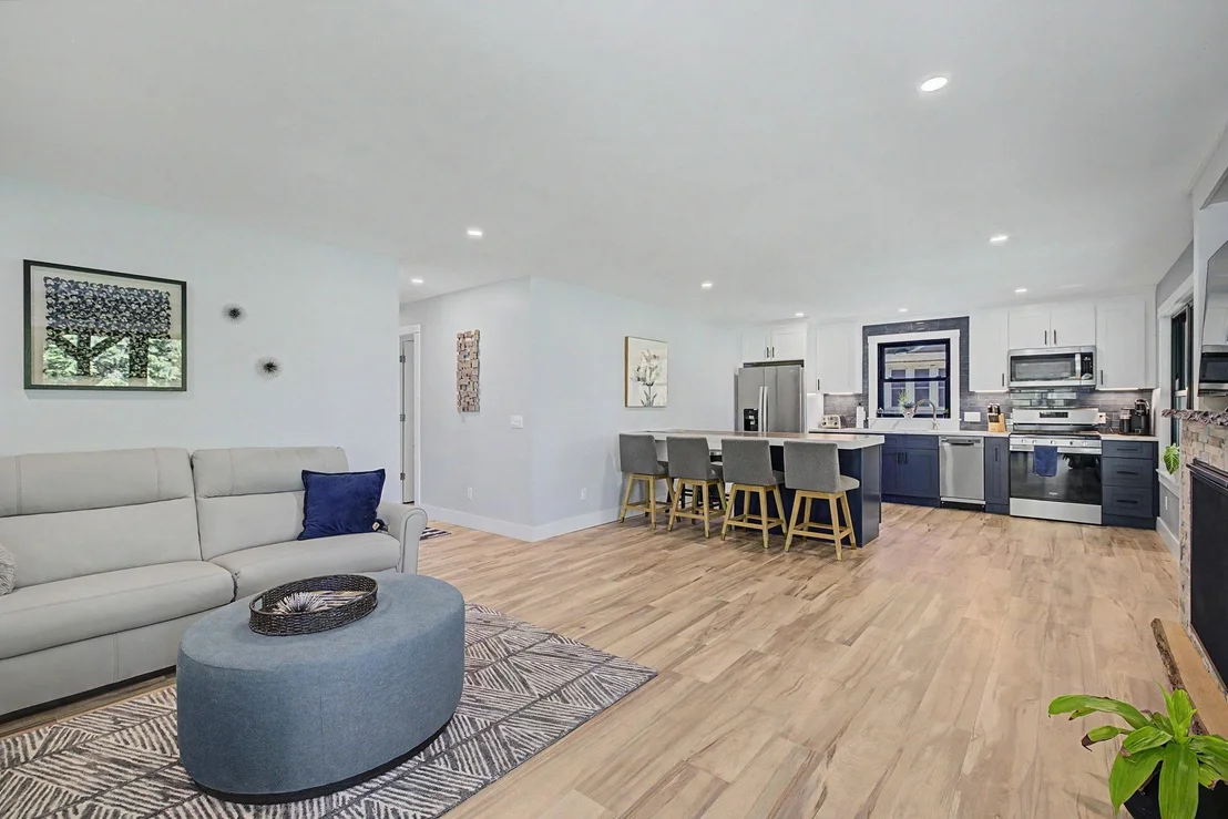 Photo of 239 Maple N
