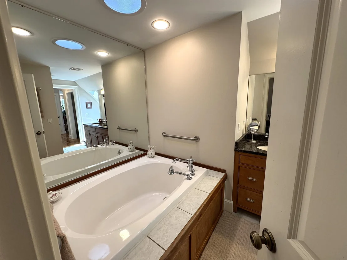 Photo of 38 Table Rock