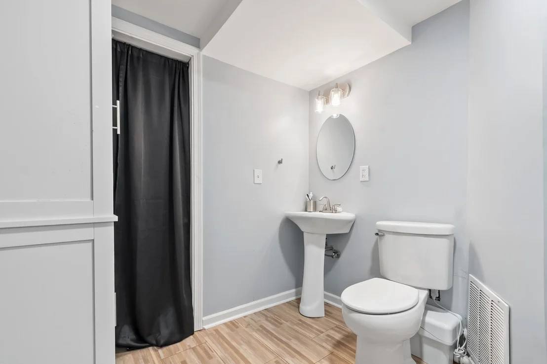 Photo of 147 Liberty