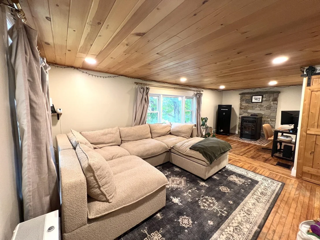 Photo of 135 East Ridge