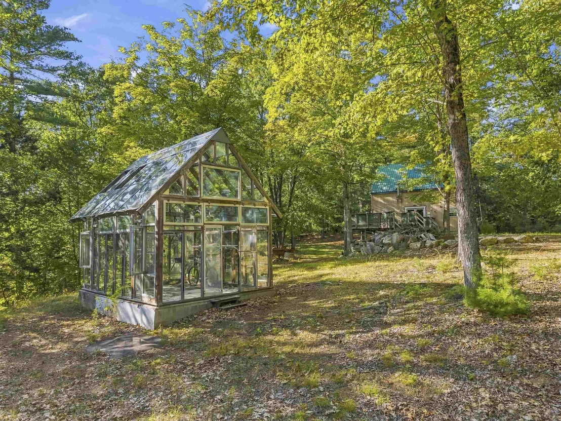 Photo of 328 Spring