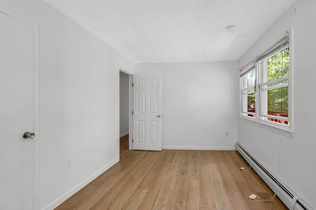 Photo of 4 Brookfield