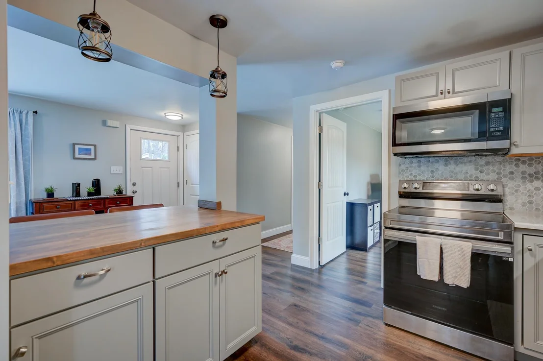 Photo of 8 Champney