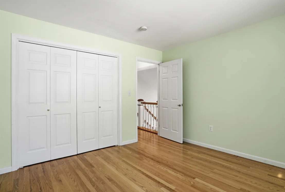 Photo of 6 Meadowood