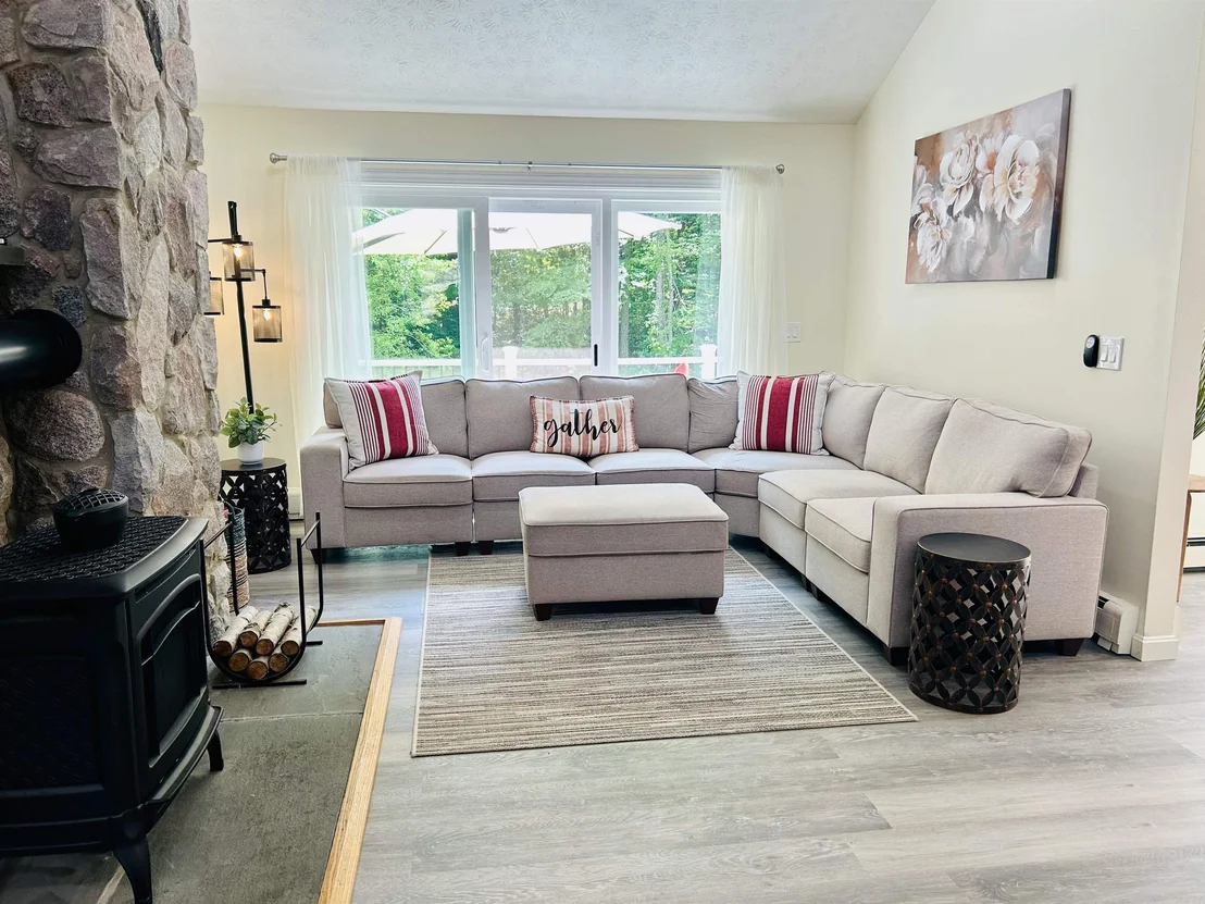 Photo of 52 Meadow
