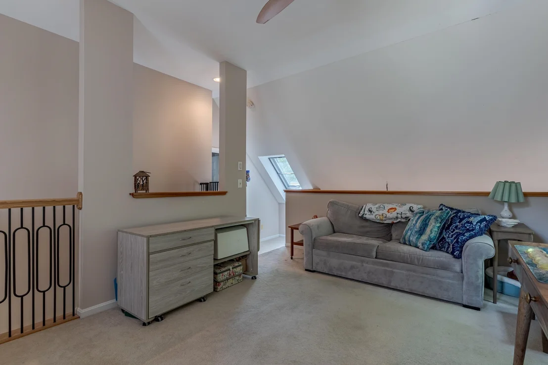 Photo of 59 Stratham Green