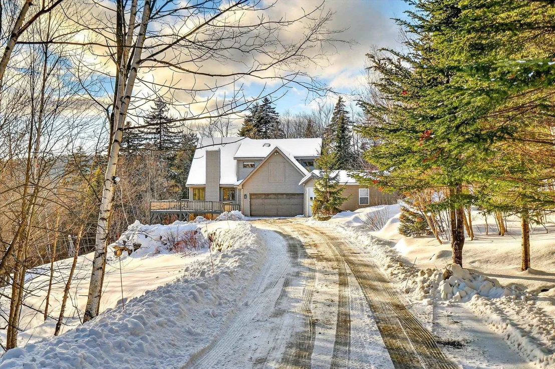 Photo of 201 Spruce