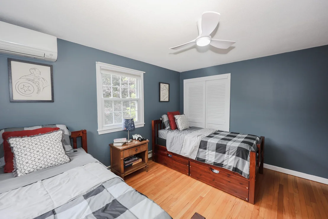 Photo of 1 Valleyview