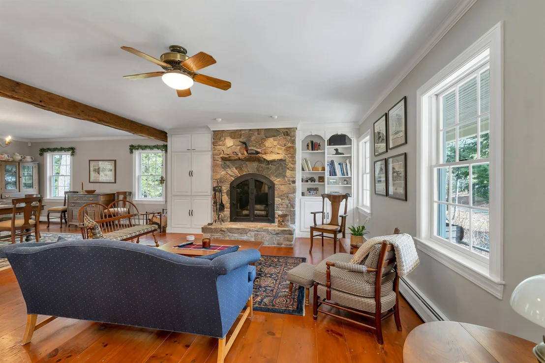 Photo of 1 River Heights