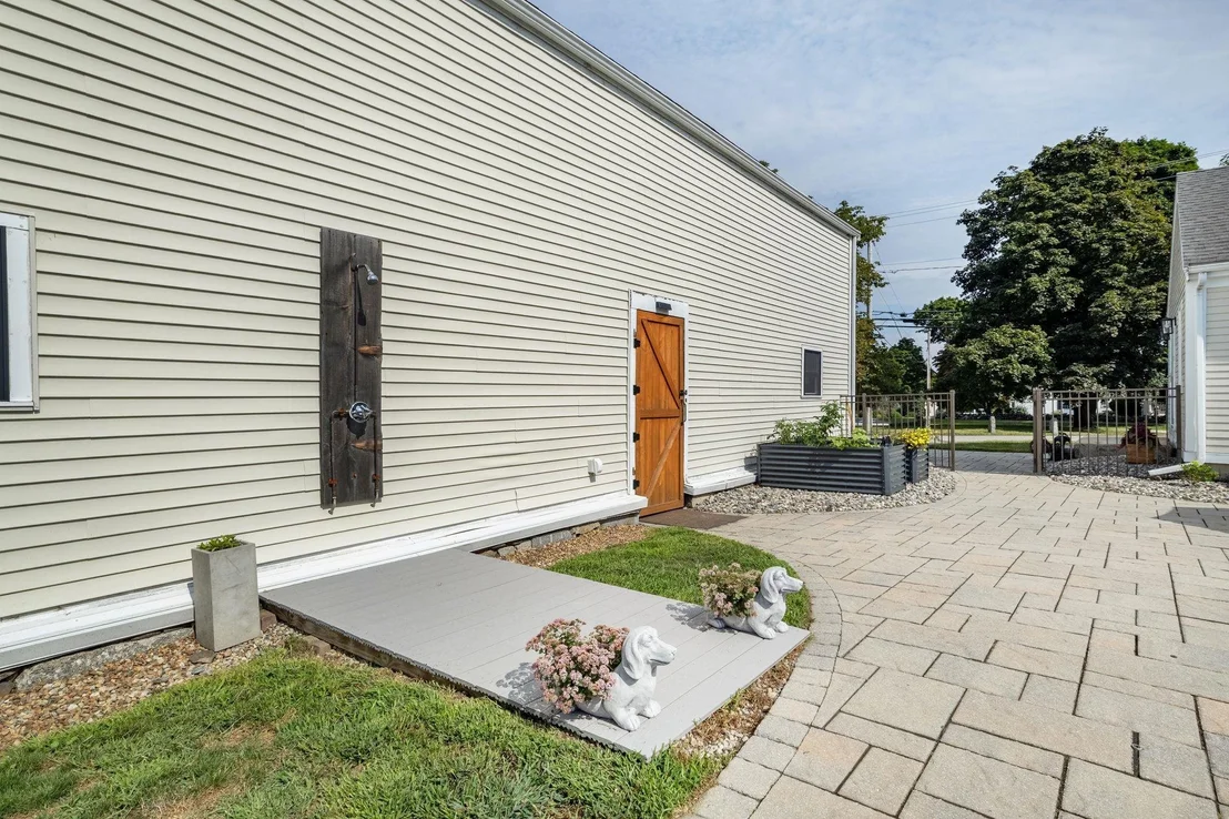 Photo of 333 Winnacunnet