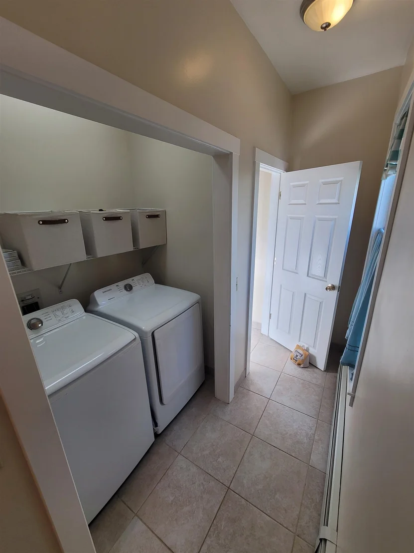 Photo of 622 Central