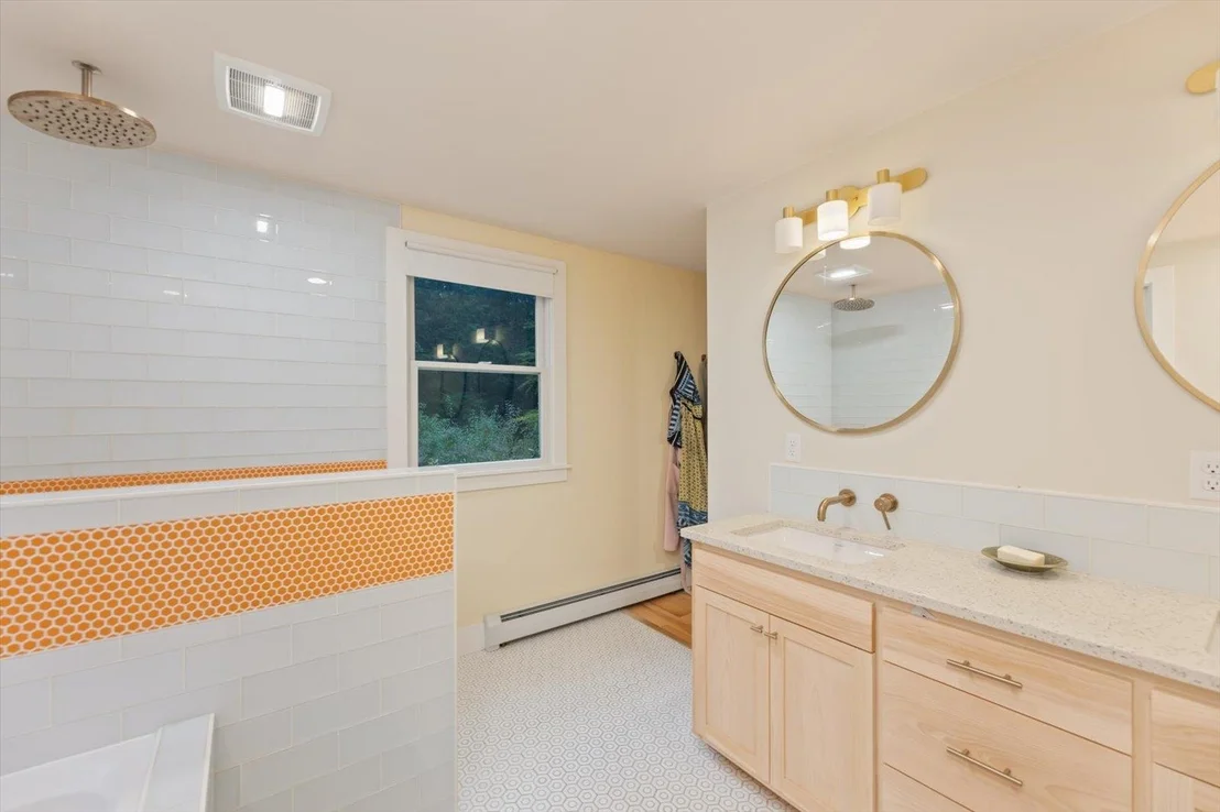 Photo of 27 Boulder