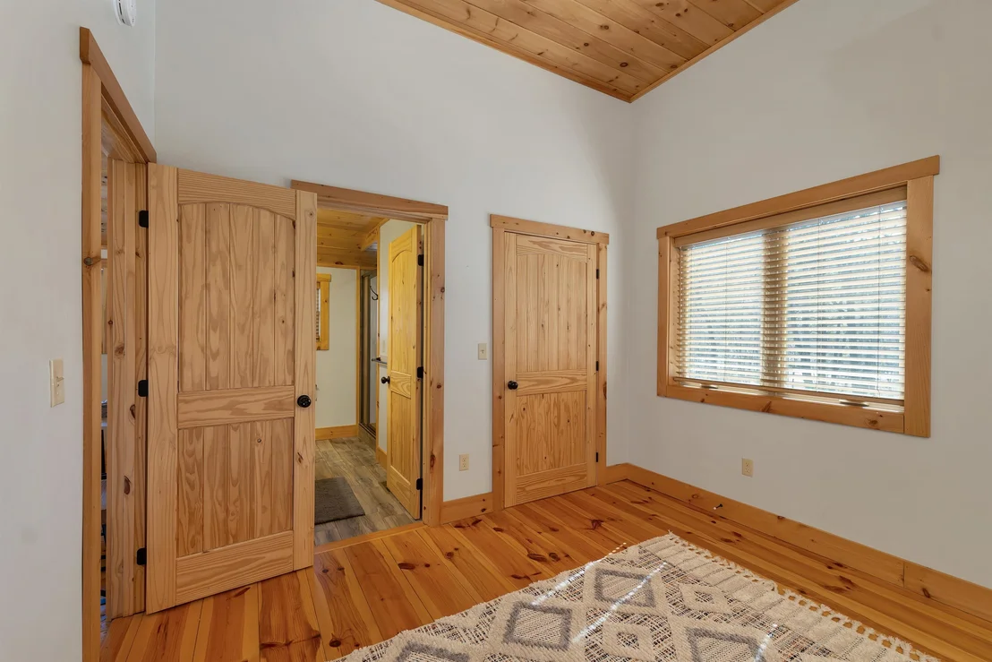 Photo of 4 Chandler Mountain