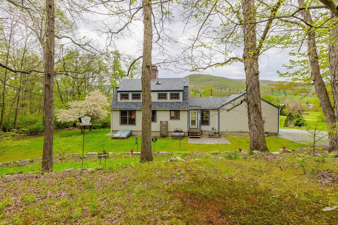 Photo of 136 Fox Run