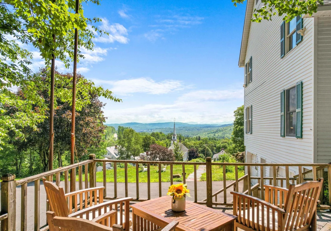 Photo of 470 Maple