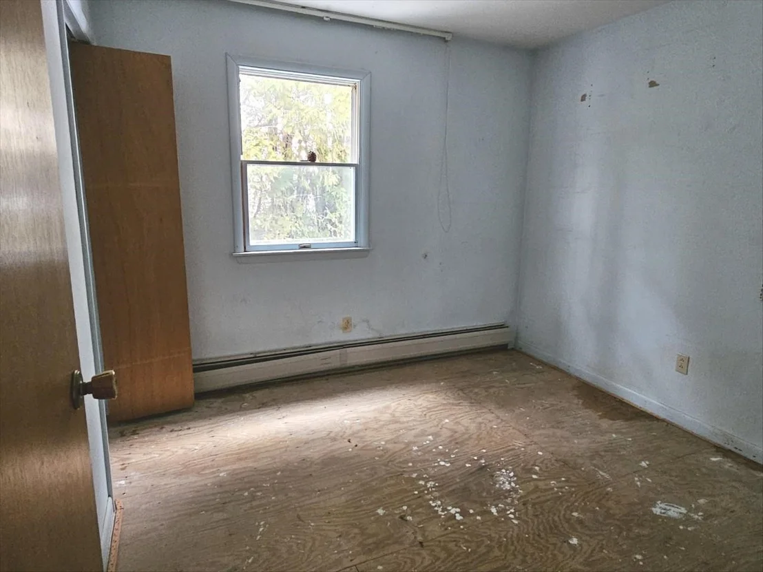 Photo of 5272 Spear