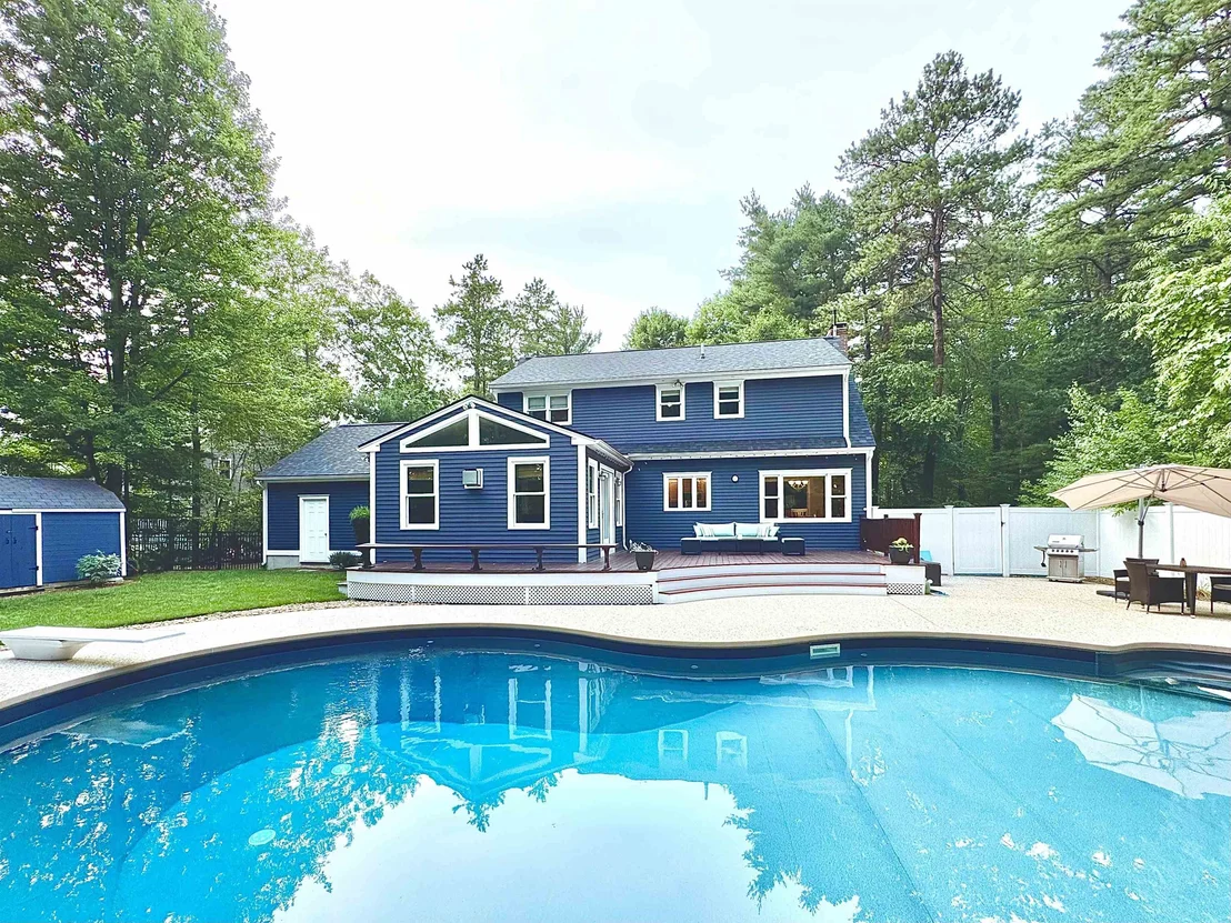 Photo of 19 Tamarack