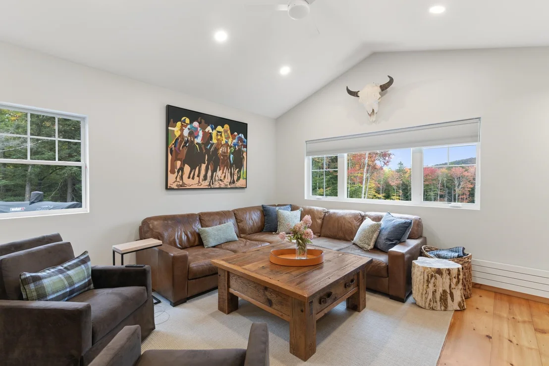 Photo of 92 Oakmont
