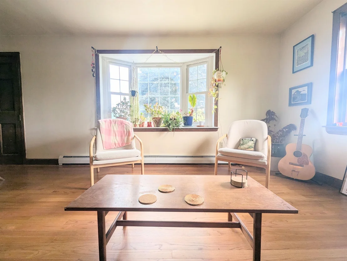 Photo of 3954 West Barnet