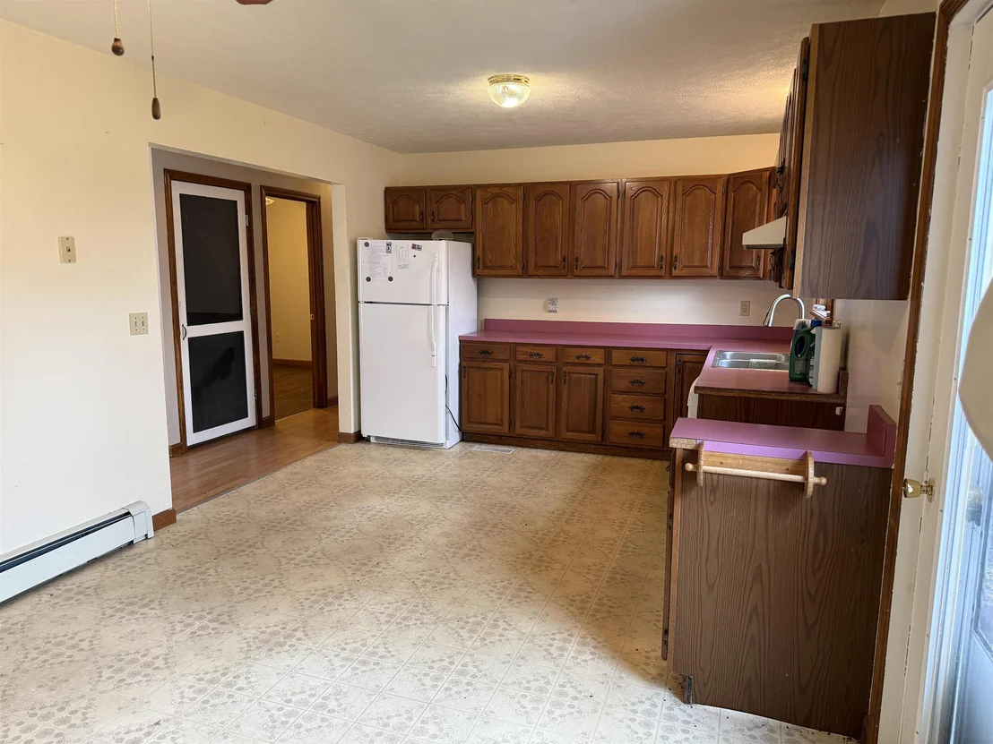 Photo of 2459 Highgate