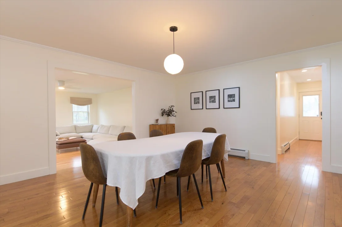 Photo of 64 Maple
