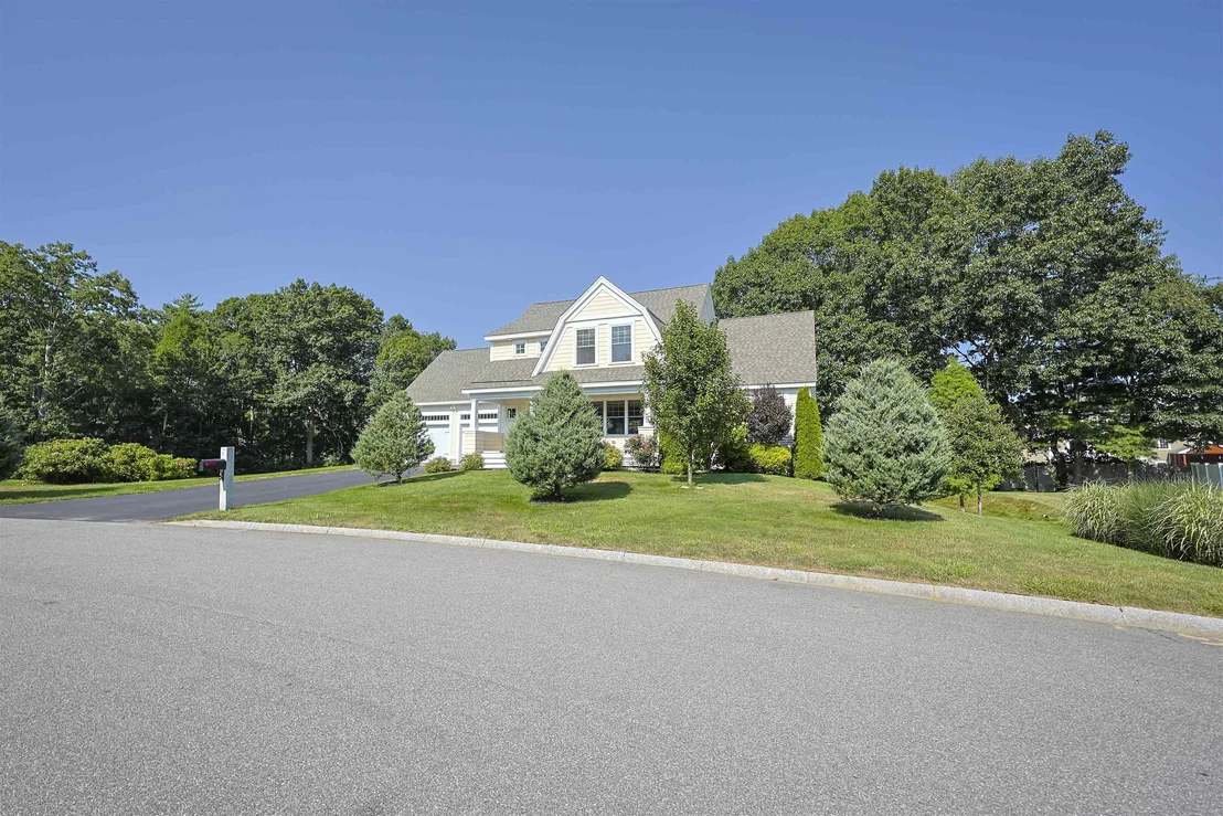 Photo of 10 Hilliard